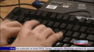 Hacker Typer：让你像黑客一样写代码