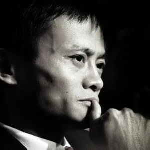 马云名片变迁史：从小副理到领袖的养成