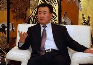 王健林：成全球华人首富 李嘉诚首被超越