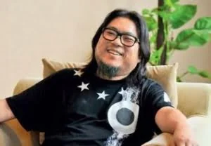 高晓松炮轰锤子：损人信誉是怎样low才做得出？