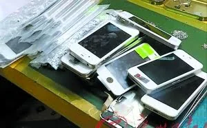 3老乡翻新制售3万多假“苹果” 还提供“售后服务”