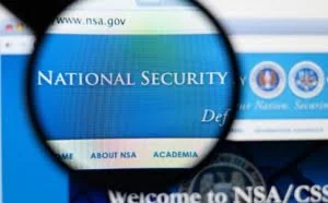 NSA将在未来一个月内继续监控美国公民电话
