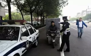 面对“互联网＋”警惕“叶公好龙”