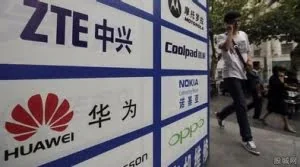 国产手机怪圈：高端卖不动 低端不赚钱