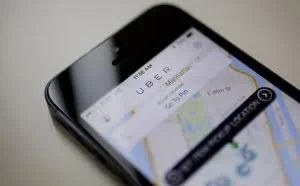 微信为何“封杀”Uber、滴滴账号？