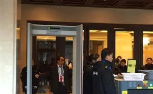 互联网大会今日开幕！马云雷军进景区挨个被"搜身"