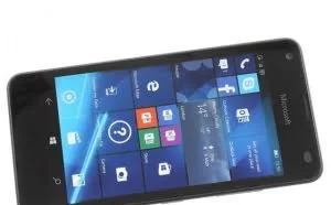 微软Lumia 550评测 我低端起来自己都怕