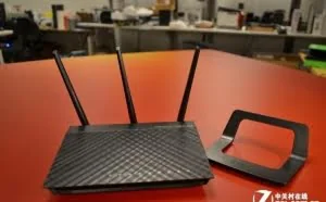 通过WiFi盗取用户个人信息