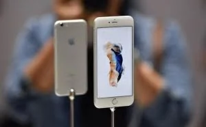 近期有关苹果的7个传言：iPhone 7或配新耳机
