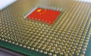 中国芯片，如何“断奶”？