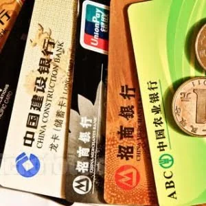 手机号被他人注册 男子卡内30万被盗