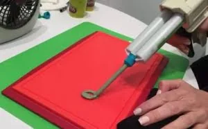 指纹识别有多安全？用橡皮泥破解那是分分钟的事儿！