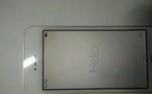 国行iPhone SE又陷“黄屏门” 网友：比iPhone 5s还要黄