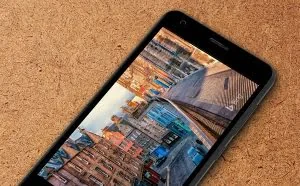 Windows 10入门新机发布：1500元骁龙210