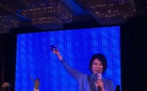 格力手机2代低调发布 定价3300元