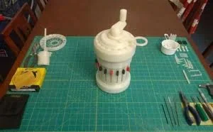 高手花一年六个月打造出简易迷你计算机