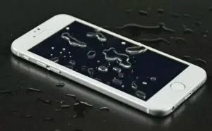 iPhone7再曝亮点 经典iPhone4却将谢幕