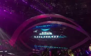 贾跃亭宣布乐视汽车首轮融资10.8亿美元