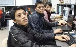 USB接口的Win10系统，任意电脑插上就能用！
