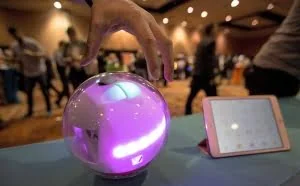 CES 2017第一天：15款最有趣的科技产品