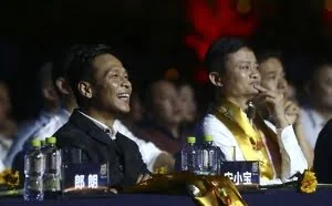 马云和宋小宝演小品：王健林莫名躺枪