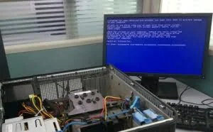 电脑重装系统蓝屏0x0000007B