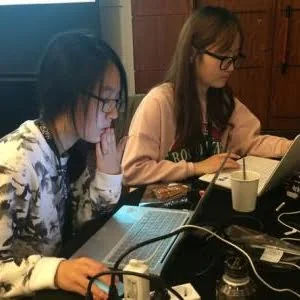 少女黑客攻破公司，被聘为高管但拒绝赴任