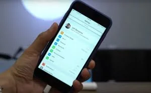 你真的可以给 iPhone 插根网线上网了