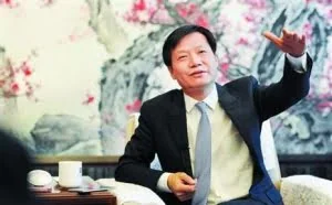 身价百亿著名IT CEO：坐经济舱、每天睡3h