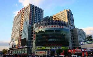 北京中关村多了一份尴尬：从山寨到被山寨