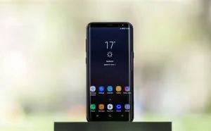 高通微软合作：小米6、三星GS8有望运行Windows 10桌面系统