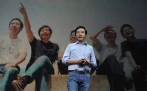雷军谈互联网效率：马云睡觉都可以赚钱