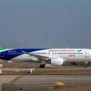 媒体：从“运十”到C919 国产大飞机再度腾飞-搜狐新闻
