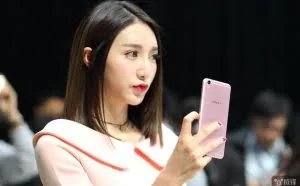 千万OPPO R9系手机曝致命漏洞 指纹和密码瞬间失效