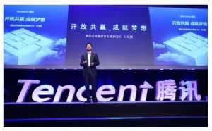 微信深夜曝出两大新功能，整个朋友圈都炸开了！