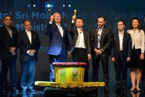 支付宝入选“新四大发明”排第二，没想到排名第一的是它！