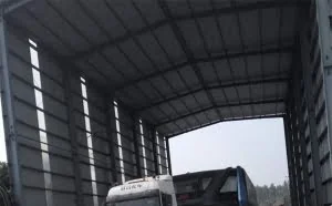 北戴河“巴铁”测试轨道线全部拆除 车体被拖至附近停车场