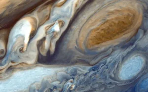 美国宇航局Juno探测器即将近距离飞跃土星大红斑