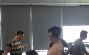 上海某手游公司聘程序员鼓励师 这身材给满分