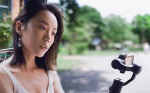 699元米家小相机发布：6轴防抖/4K录制/99克