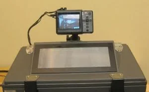 搭建并使用便携式 4G/LTE 伪基站研究移动安全