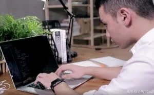 16 岁Python工程师成功背后，告诉编程自学者4个道理！
