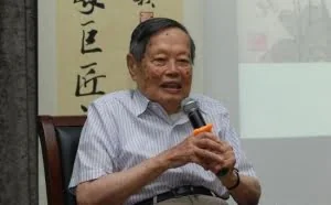 杨振宁：中国今日的奇迹超明治维新