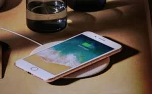 噩耗！iPhone X/8无线充电功率确认：果粉的心碎了一地