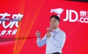 刘强东演讲险晕倒 午饭和晚饭没来得及吃导致体力透支