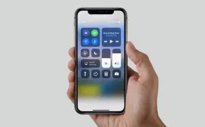 OLED屏最大短板！苹果公布iPhone X屏幕问题