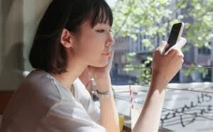 腾讯加大力度打击手机QQ修改版 使用会导致账户冻结