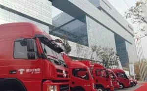 刘强东：春节前北京物流车100%替换为电动车