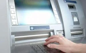 俄罗斯Windows XP ATM机轻松被黑：连按五次Shift