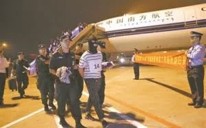 赌博网站后台可控制赔率 被黑输钱网站竟耍赖关停
